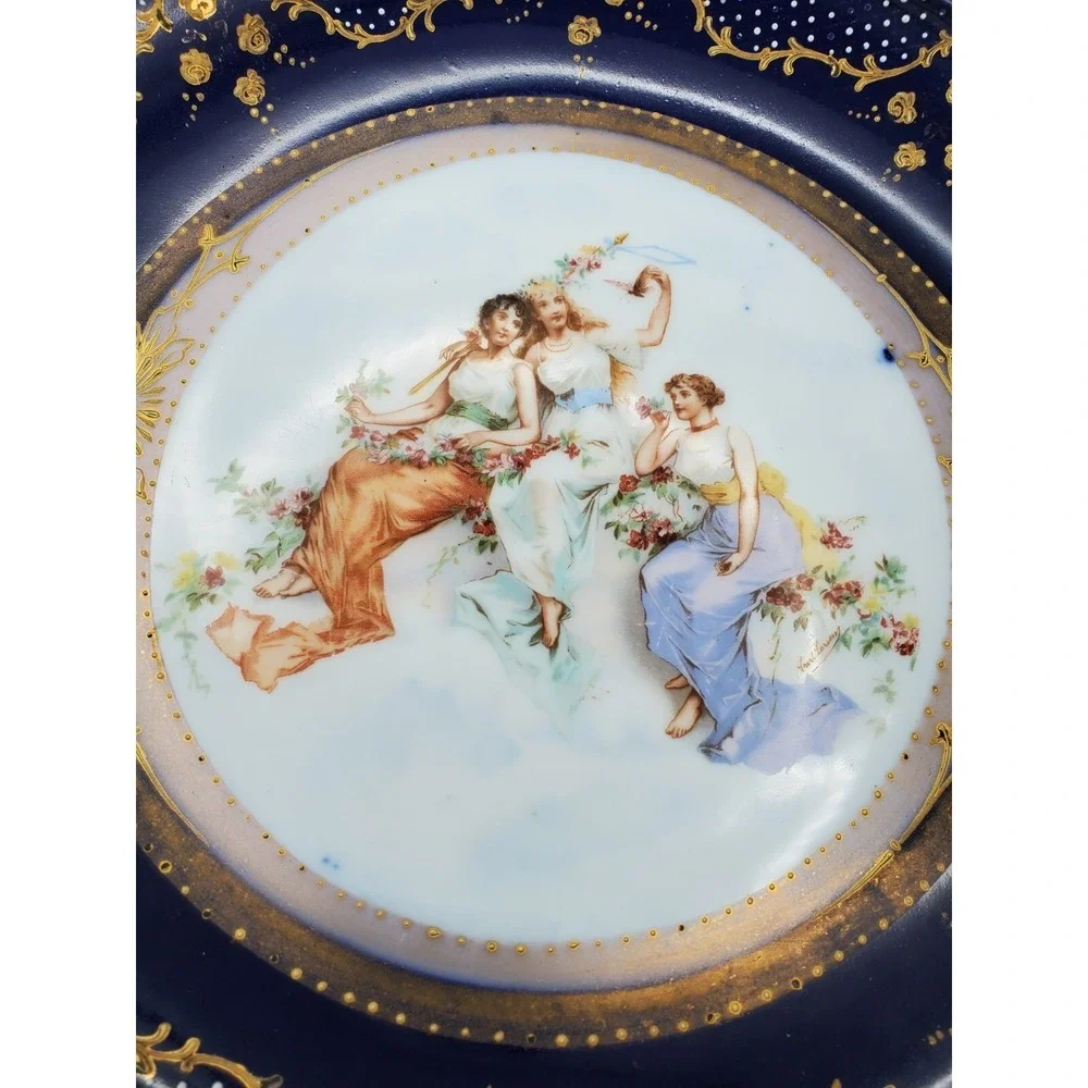 Royal Vienna Signed 'Carl Larsen' 3 Women & Butterfly 12